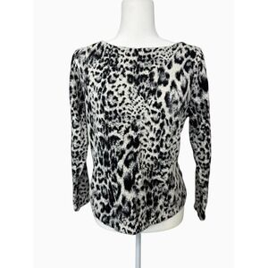 Chico's Size 2 L Black White Animal Print Boat Neck Knit Top Soft Stretch